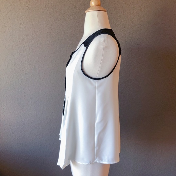 ELLE • Black and White Pleated Lace Tank - Picture 3 of 7